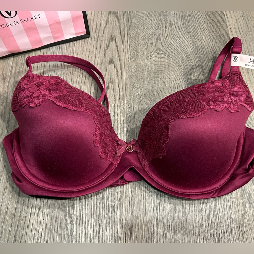 NWT! Victoria's Secret Maroon Lace Trimmed Bra